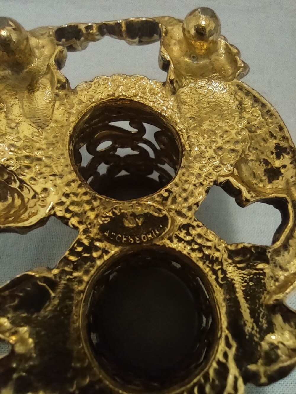 vintage Stylebuilt gold filigree Vanity lipstick holder - Picture 5 of 8